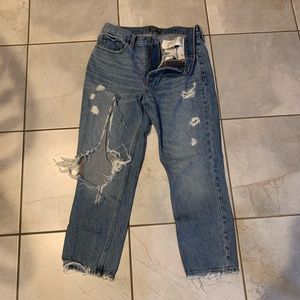 Abercrombie & Fitch Mom Jeans